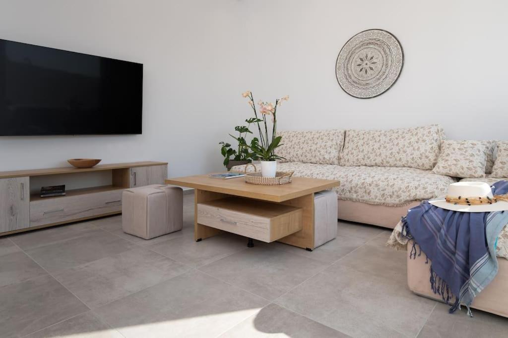 Naxian Sun Apartment Naxos City 外观 照片